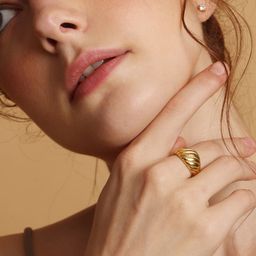 PALMONAS Women 18k Gold-Plated CROISSANT DOME Ring-20