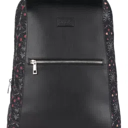 Small 15 L Backpack Taj Guldasta Classic Daypack-image-18