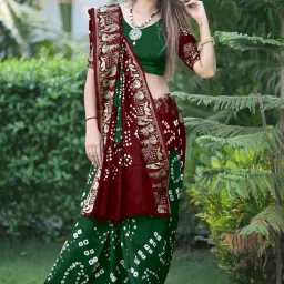 Printed Bandhani Art Silk Saree-image-1