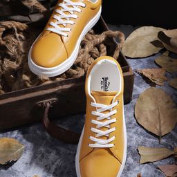 The Roadster Lifestyle Co. Women Snake Skin Textured Round-Toe Everyday Sneakers-10