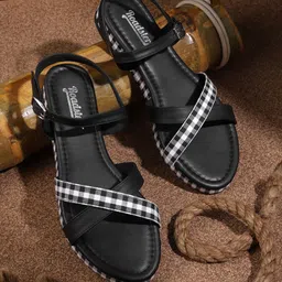 The Roadster Lifestyle Co Women Black & White Checked Open Toe Flats-picture-33