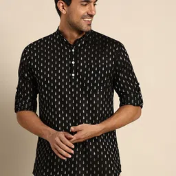 RAJUBHAI HARGOVINDAS Men Black & Gold-Toned Ethnic Motifs Cotton Kurta-image-39
