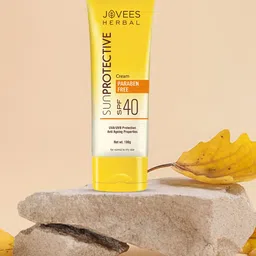 Jovees Herbal Sun Protective Sunscreen SPF 40 Lightweight For UVA & UVB Protection - 100g-13