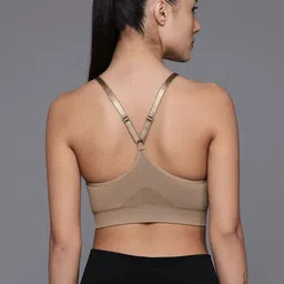 HRX by Hrithik Roshan Solid Full Coverage Lightly Padded Seamless Bra image 5