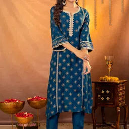 KASYA Printed Tunic With Trouser Co-Ords-picture-13