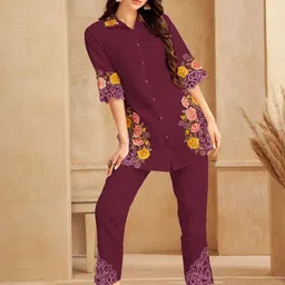 Kaftanize Women Red Floral Embroidered Co-Ords-picture-29