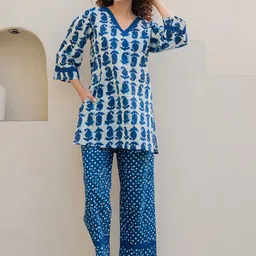FEATHERS CLOSET Printed Pure Cotton V-Neck Top With Trousers-picture-37