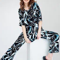 Zeyo Printed Round Neck Co-Ords-picture-24