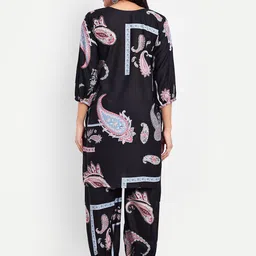 TILISM Printed Top With Trouser Co-Ords image 4