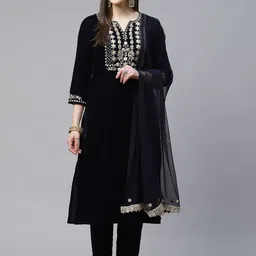 Divena Women Navy Blue Yoke Design  Velvet Kurta with Trousers &  Dupatta-image-10