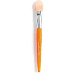 Makeup Revolution London Brush Queen Base Flat Foundation Brush-15