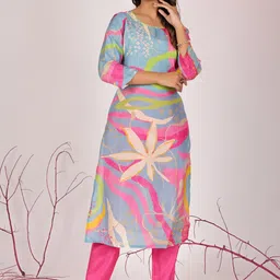 Readiprint Fashions Floral Printed Straight Kurta With Trousers-picture-23