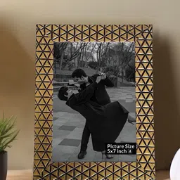 Art Street Brown & Black 1 Pieces Wood Table Photo Frames-3