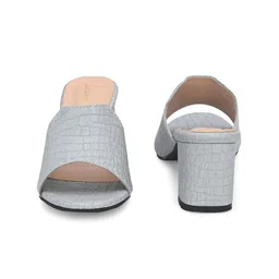 CLOG LONDON Textured Open Toe Heels image 4