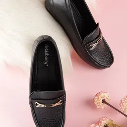 DressBerry Women Textured Chain Detail Wedge Heel Loafers-10