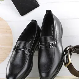 INVICTUS Men Black Solid Slip-On Formal Loafers-image-75