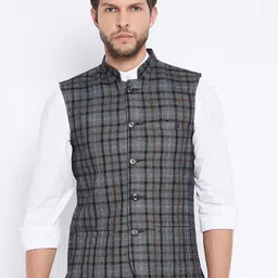Crimsoune Club Men Grey & Brown Checked Reversible Nehru Jacket-picture-13