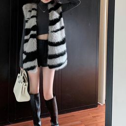 JC Mode Self Design Front Open Sweater image 5