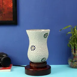 Devansh Multicolor Mosaic Glass Table Lamp With Wood Base image 4