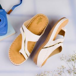 The Roadster Lifestyle Co. White & Gold-Toned Stitch Detail One Toe Flats-image-27