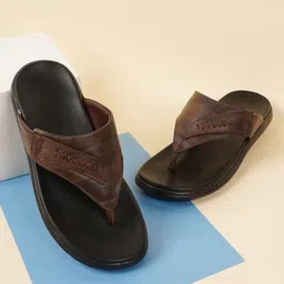 SAPATOS Men Textured Comfort Sandals-image-19