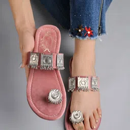Shoetopia Women Ethnic Embellished One Toe Flats-image-74