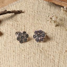 TEEJH Set Of 2 Oxidised Silver-Plated Black Stone-Studded Toe Rings-image-0