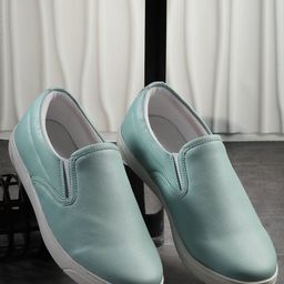 The Roadster Lifestyle Co. Women Blue Round Toe Slip-On Sneakers-57