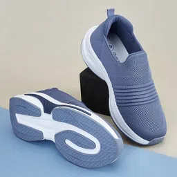 Duke Women Textile Walking Shoes-image-97