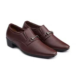 Bxxy Men Textured Pointed Toe Elevator Slip-On Formal Shoes-picture-5