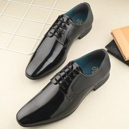 House of Pataudi Men Textured Formal Derbys-image-48