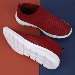 TPENT Men Red Mesh Running Non-Marking Shoes image 3