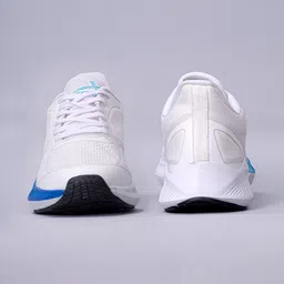 VECTOR X Unisex Mesh Running Non-Marking Shoes image 4