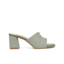 ICONICS Square Toe Block Heel image 4
