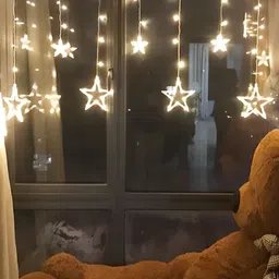 ENORMITY Yellow & White Star Shape String Lights image 1