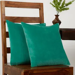 Aura Green Set of 2 Velvet Square Cushion Covers-14