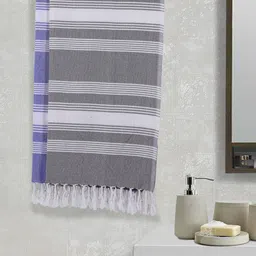 Arrabi Set Of 2 Striped 210 GSM Cotton Bath Towels-83