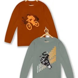 KiddoPanti Boys Set Of 2 Rust Brown & Grey Printed T-shirt-image-36