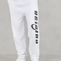 Styli Men Typography Placement Print Oversized Terry Joggers-image-58