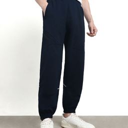 NOBERO Men Oversized Travel Joggers-image-58