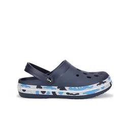 Campus Men Printed Lightweight Clogs image 4