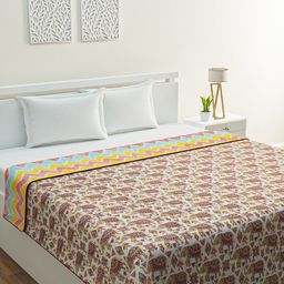 HOME AFFAIRS Yellow & Red AC Room 300 GSM Double Bed Dohar-image-18