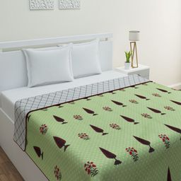 HOME AFFAIRS Springfield Green & Maroon Printed AC Room 300 GSM Cotton Double Bed Dohar-image-46