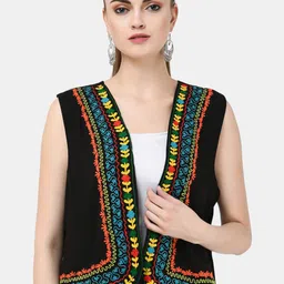 SAAKAA Crop Open Front Jacket with Floral Embroidered-6