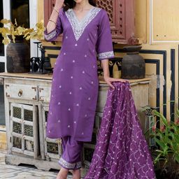 VredeVogel Women Ethnic Motifs Embroidered Regular Thread Work Kurta with Trousers & With Dupatta-12
