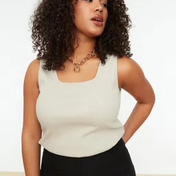 Trendyol Lightly Padded Sleeveless Camisole-51