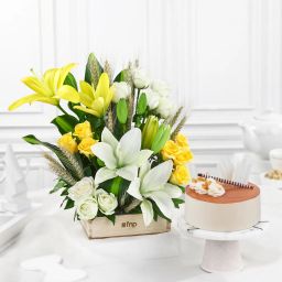 Elegant Bloom with Butterscotch Cake Combo image 1