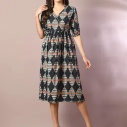 Sangria Ethnic Motifs Printed V-Neck Empire Cotton Dress-image-71