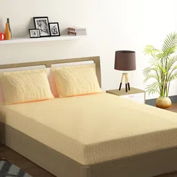 SWAYAM Beige & White Geometric 144 TC King Bedsheet with 2 Pillow Covers-image-1