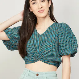 Ginger by Lifestyle Turquoise Blue Geometric Print Crop Top-image-9